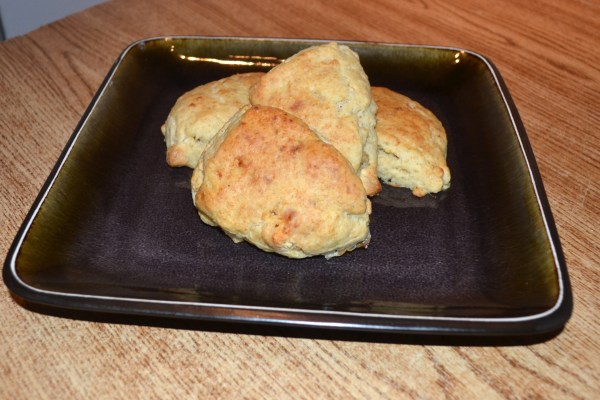 White chocolate pepper scones